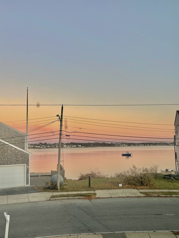 Padanaram Ave, New Bedford, MA 02740