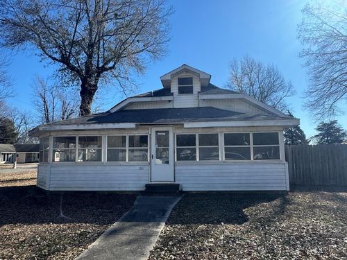 201 Pine St, Cooter, MO, 63839 | Card Image