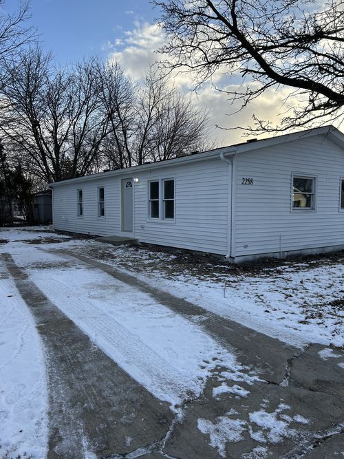 2258 Rush St, Lynwood, IL, 60411-6503 | Card Image