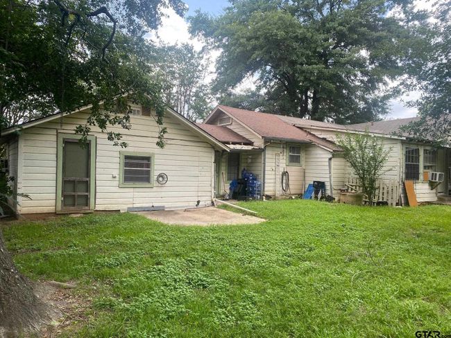 124 E Dixie Ln, House other with 4 bedrooms, 2 bathrooms and null parking in Tyler TX | Image 7