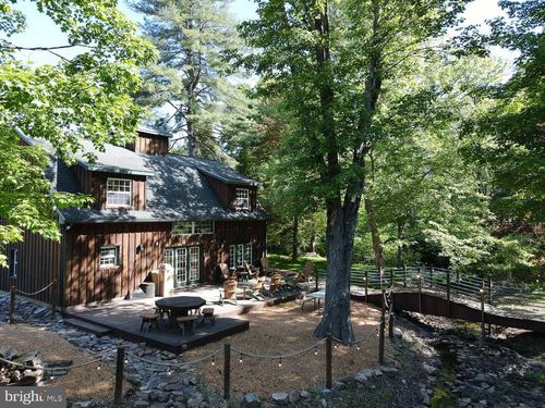 8307 S Eagle Valley Rd, PORT MATILDA, PA, 16870-8019 | Card Image