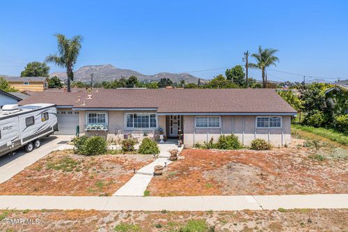 2991 Theresa Dr, Newbury Park, CA, 91320-3138 | Card Image