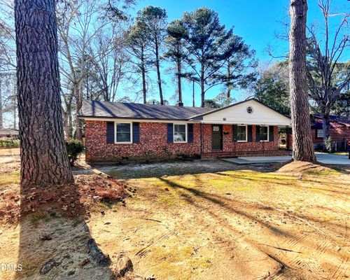 318 S Mcpherson Church Rd, Fayetteville, NC, 28303-4929 | Card Image