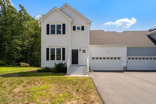 26-26 Brookview Ln, Mendon, MA, 01756-4401 | Card Image