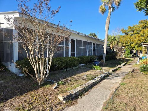 6-and-7-3 Newman Dr, Carrabelle, FL, 32322-2337 | Card Image