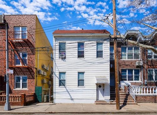 110 Gatling Place, Brooklyn, NY, 11209 | Card Image