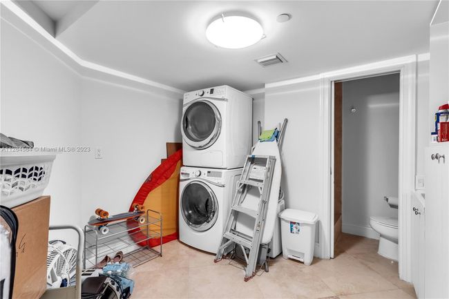 APT-543 - 151 Crandon Blvd, Condo with 3 bedrooms, 3 bathrooms and null parking in Key Biscayne FL | Image 34