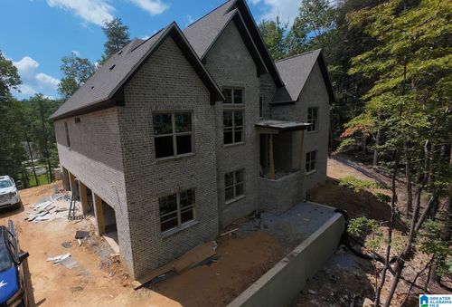 1005 Grey Oaks Vly, PELHAM, AL, 35124-2550 | Card Image