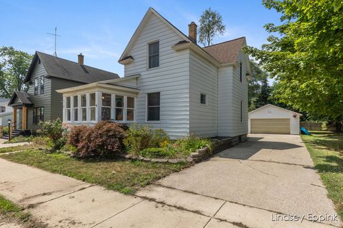 22 N Jefferson St, Zeeland, MI, 49464-1005 | Card Image