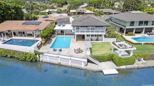 802 Pahumele Pl, Kailua, HI, 96734-3514 | Card Image