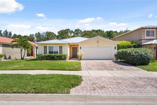 1924 Sw Jamesport Dr, Port St. Lucie, FL, 34953-4377 | Card Image