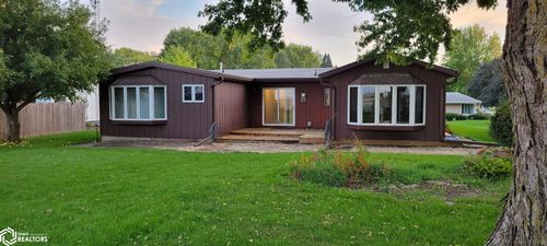 1318 Sunset Dr, Hampton, IA, 50441-1824 | Card Image