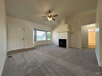 7685 Arlington Dr., House other with 3 bedrooms, 2 bathrooms and 2 parking in Nampa ID | Image 3