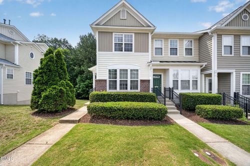 7661 Winners Edge St, Raleigh, NC, 27617-1929 | Card Image