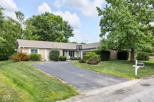 8238 Warbler Way, Indianapolis, IN, 46256-1746 | Card Image