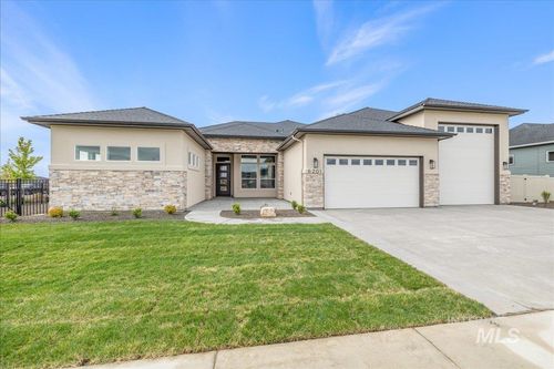 6201 W Redland Dr, Eagle, ID, 83616-1067 | Card Image