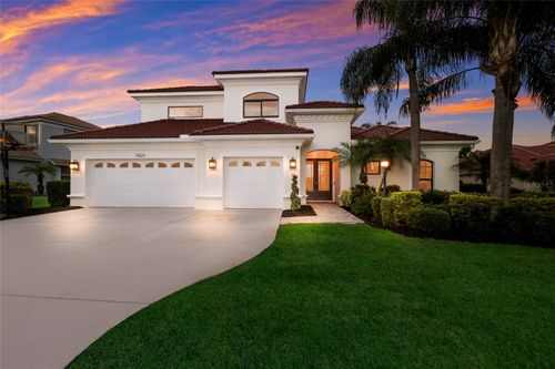 13523 Brown Thrasher Pike, Lakewood Ranch, FL, 34202-8255 | Card Image