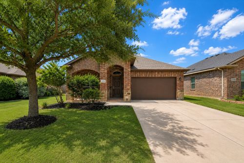 1232 Doe Meadow Dr, Burleson, TX, 76028-6869 | Card Image
