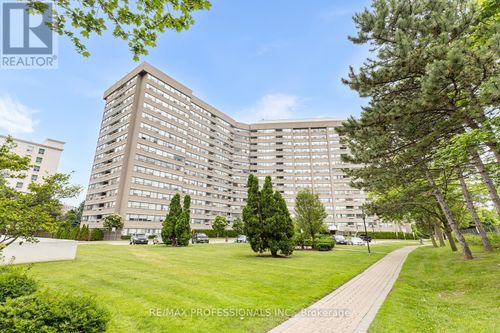 406-475 The Mall West, Etobicoke, ON, M9C4Z3 | Card Image