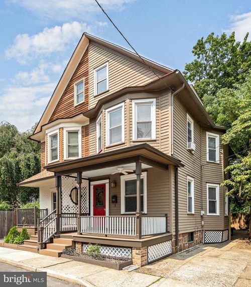 3 Lee Ave, HADDONFIELD, NJ, 08033-1305 | Card Image