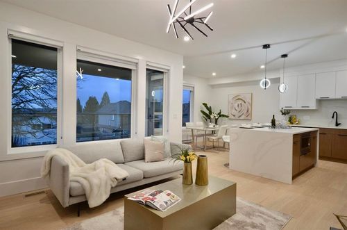104-942 Stewart Ave, Coquitlam, BC, V3K2N6 | Card Image