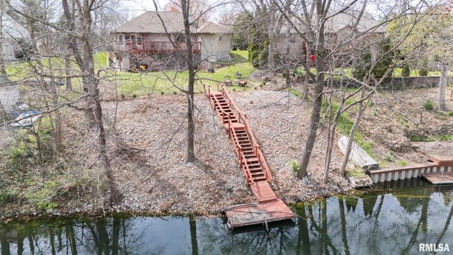 4502 S Misty Isle Pt, House other with 5 bedrooms, 3 bathrooms and null parking in Mapleton IL | Image 4