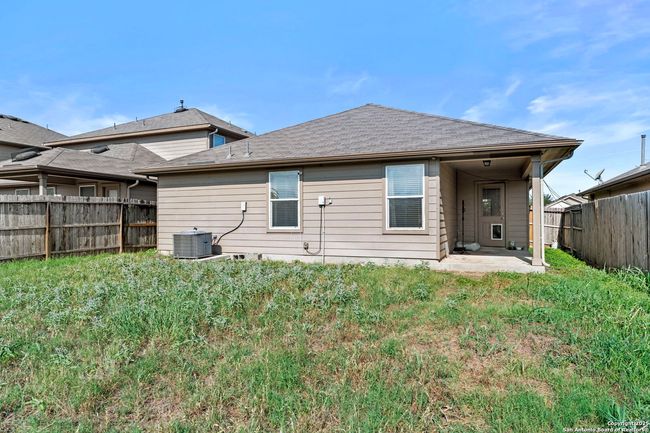 9814 Selestat Pt, House other with 3 bedrooms, 2 bathrooms and null parking in Schertz TX | Image 21