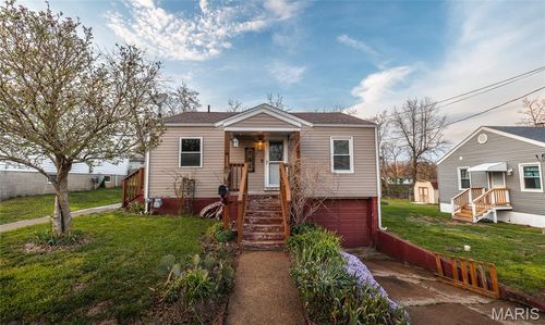 709 E 6th St, Rolla, MO, 65401-3420 | Card Image