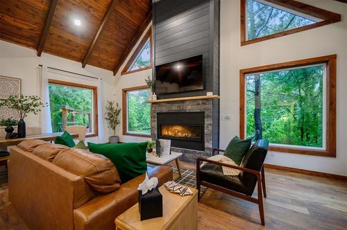 1194 Camp Ranch Rd, Broken Bow, OK, 74728 | Card Image