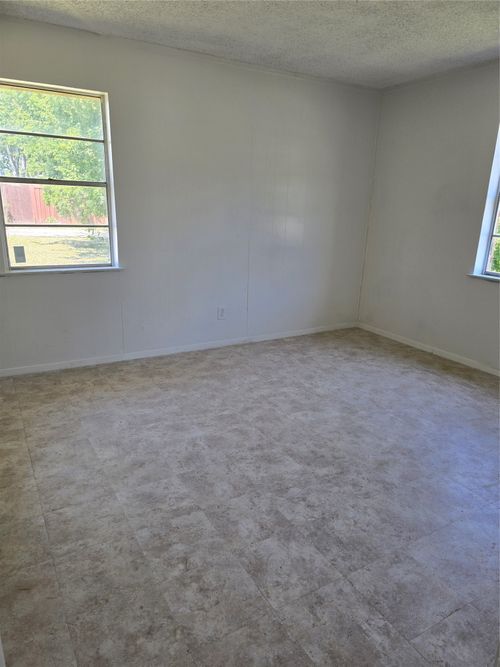 409 Monica Dr, Garland, TX, 75041-3546 | Card Image