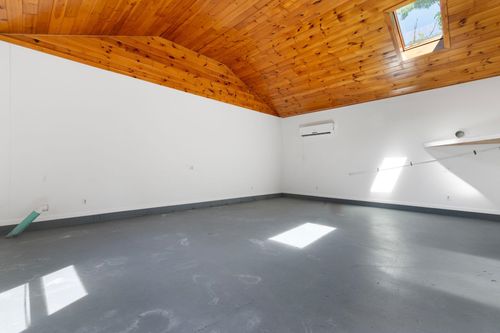 752 Butternut Road, Guilford, VT, 05301 | Card Image