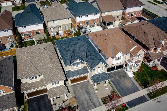 185 Palacebeach Trail, House other with 4 bedrooms, 3 bathrooms and 4 parking in Stoney Creek ON | Image 6