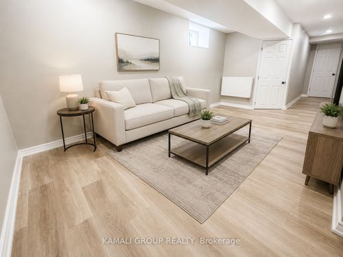 bsmt-25 Spadina Avenue, Hamilton, ON, L8M2W8 | Card Image