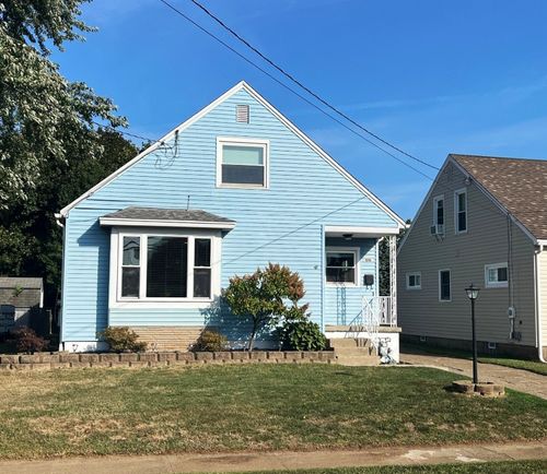 1652 W 23rd St, Erie, PA, 16502-2101 | Card Image