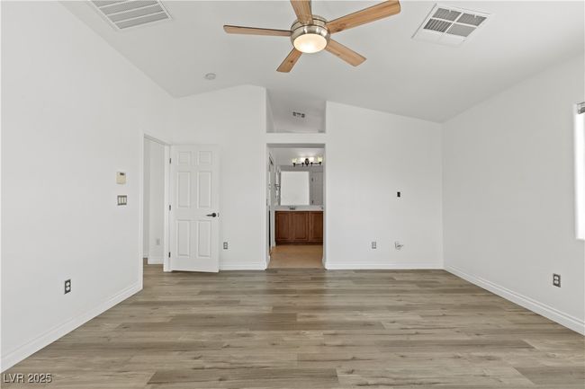 10650 Little Horse Creek Ave, House other with 3 bedrooms, 3 bathrooms and null parking in Las Vegas NV | Image 24