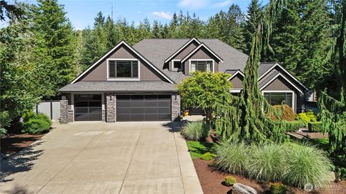31256 218th Pl Se, Black Diamond, WA, 98010-1321 | Card Image