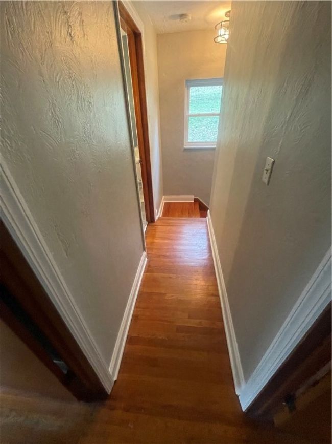 second floor hallway | Image 23