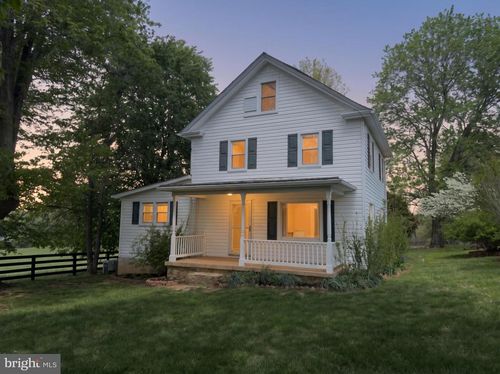 23094 Wolver Hill Ln, MIDDLEBURG, VA, 20117 | Card Image
