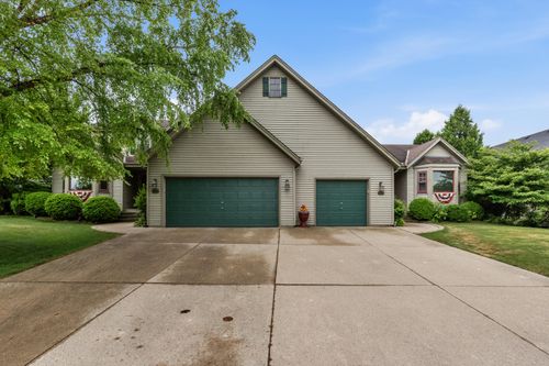 2091 Cherokee St, Grafton, WI, 53024 | Card Image