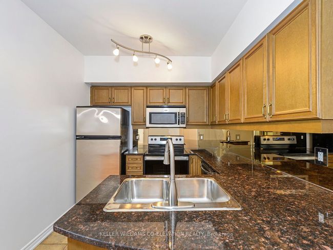 1609 - 9225 Jane St, Condo with 3 bedrooms, 2 bathrooms and 1 parking in Vaughan ON | Image 20