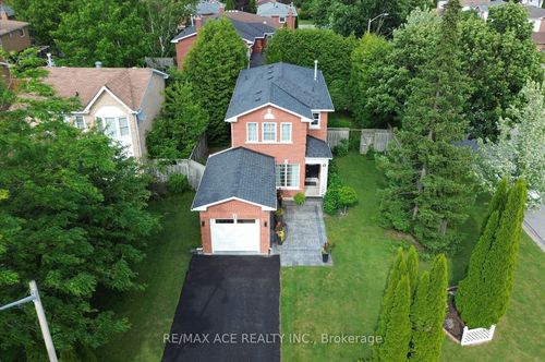 1 Aldcroft Cres, Bowmanville, ON, L1C4P2 | Card Image