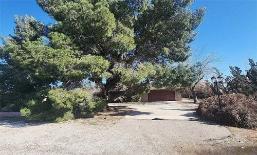 21130 Us Highway 18, Apple Valley, CA, 92307 | Card Image
