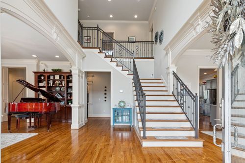 815 Stonebrook Dr, Lebanon, TN, 37087-6553 | Card Image