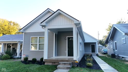 4521 Norwaldo Ave, Indianapolis, IN, 46205-2176 | Card Image