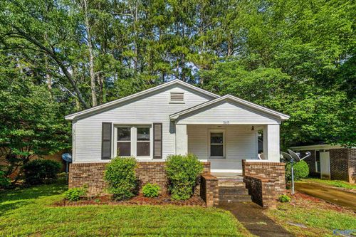 3613 Mcvay St Sw, Huntsville, AL, 35805-4814 | Card Image