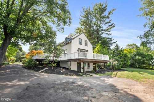 2750 Huntingdon Pike, HUNTINGDON VALLEY, PA, 19006-5112 | Card Image