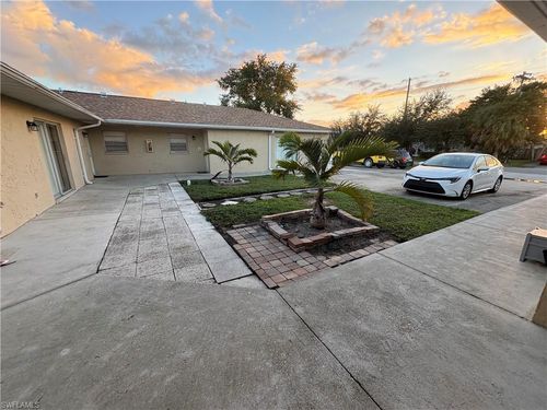 2-521 24th Pl, Cape Coral, FL, 33909-2800 | Card Image