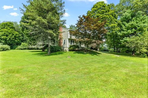 8 Old Pound Rd, Pound Ridge, NY, 10576-1736 | Card Image