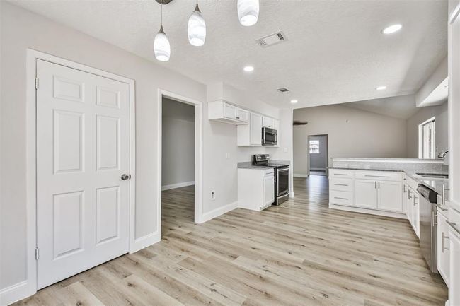 23203 Pennsgrove Rd, House other with 3 bedrooms, 2 bathrooms and 2 parking in Spring TX | Image 13