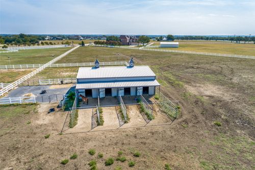 136 Parkside Ct, Gunter, TX, 75058-3196 | Card Image